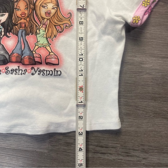 Vintage Bratz Pink Graphic Short Sleeve Tee - Picture 5 of 7